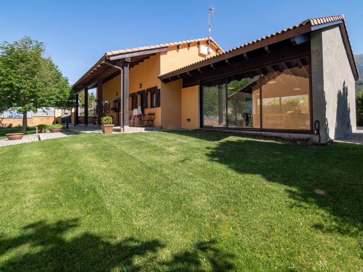 La Estibialla Campo  Luaran gambar